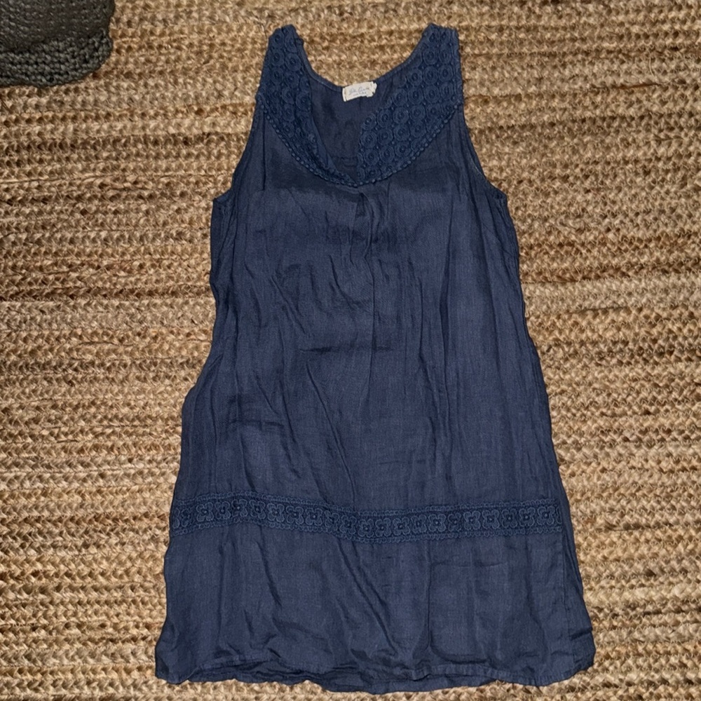 Blue dress